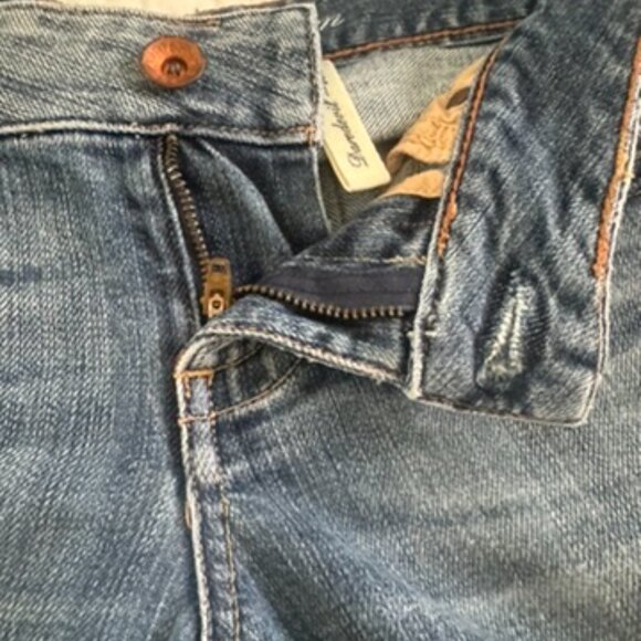 Guess Premium Low-Rise Medium Wash Boot Cut Jeans - Picture 9 of 16